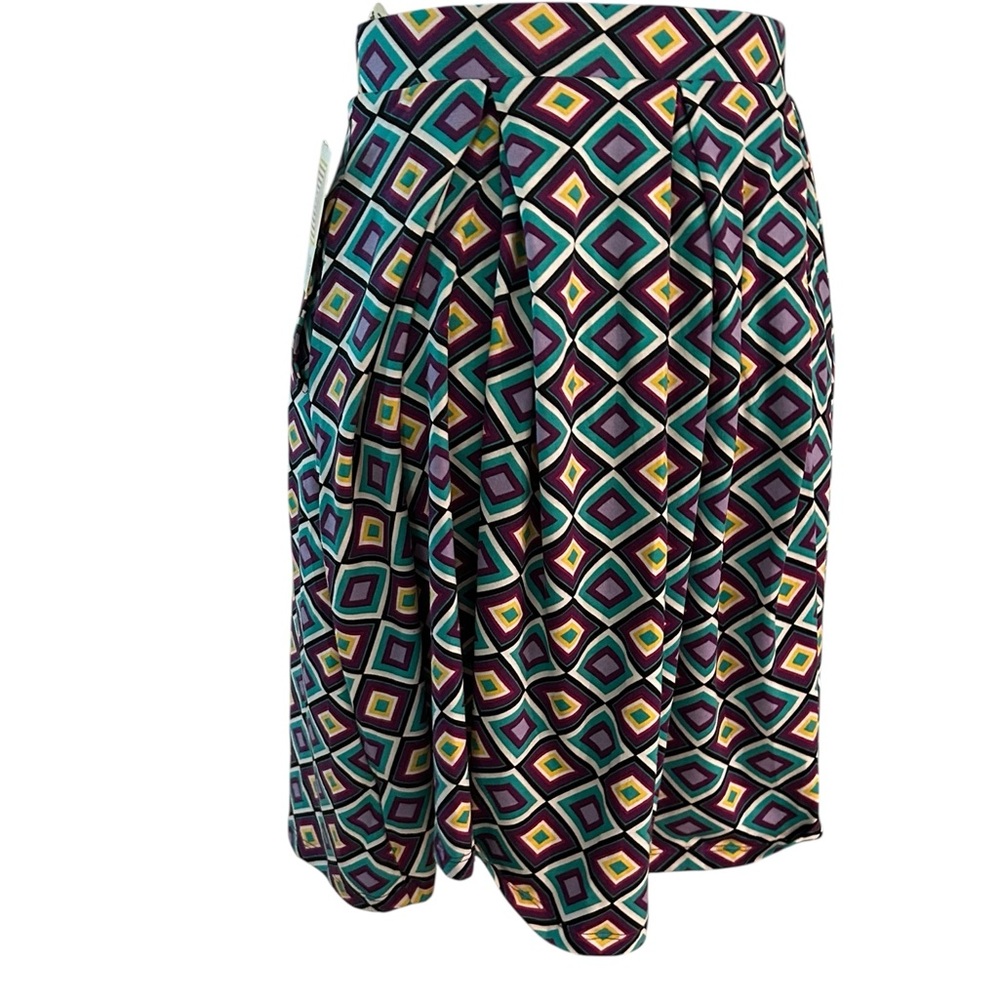 New LuLaRoe Skirt Madison XL purple multi diamonds  pleated ALine Stretch 18-20